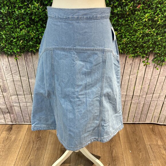 Old Navy Mid-Rise Jean Midi Skirt NWT Light Wash Size 12 (SKU: 35W) - Picture 1 of 7